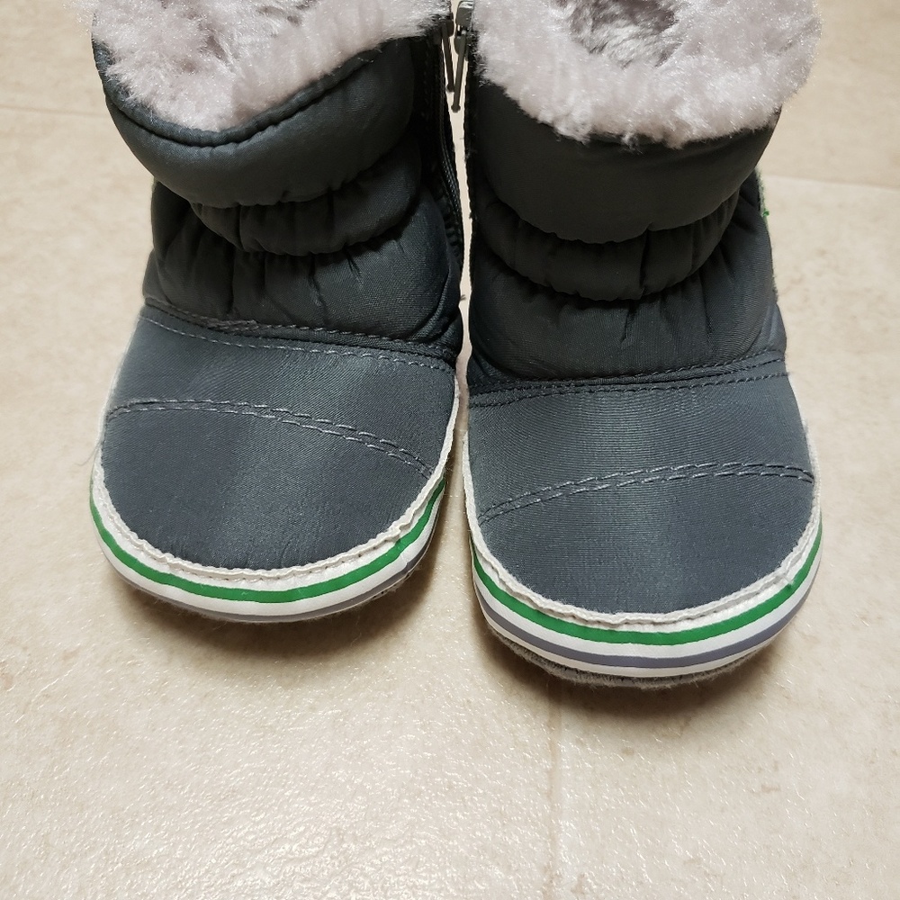 Winter boots boy